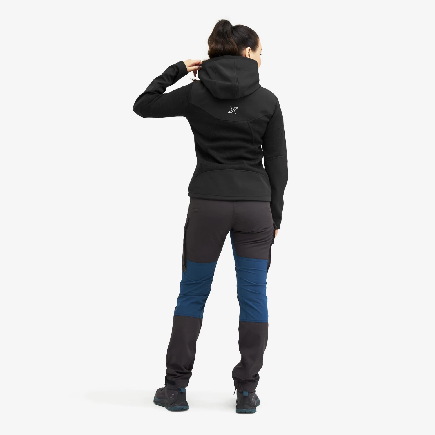 Wander Pro Wool Hoodie Women Charcoal Black 5 Wander Pro Wool Hoodie Women Charcoal Black - Image 3