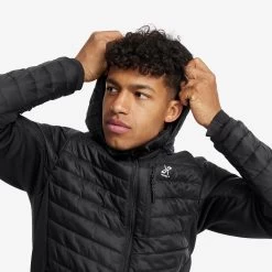 Radical Insulate Jacket Men Black -Clothing Sales Store 54a7a1f8 7e5e 4199 af2a 8d8ead3fc4d1