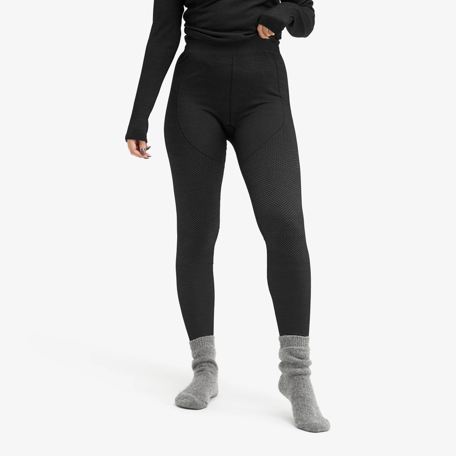 Fuse Merino Base Layer Set Women Anthracite 6 Fuse Merino Base Layer Set Women Anthracite - Image 4
