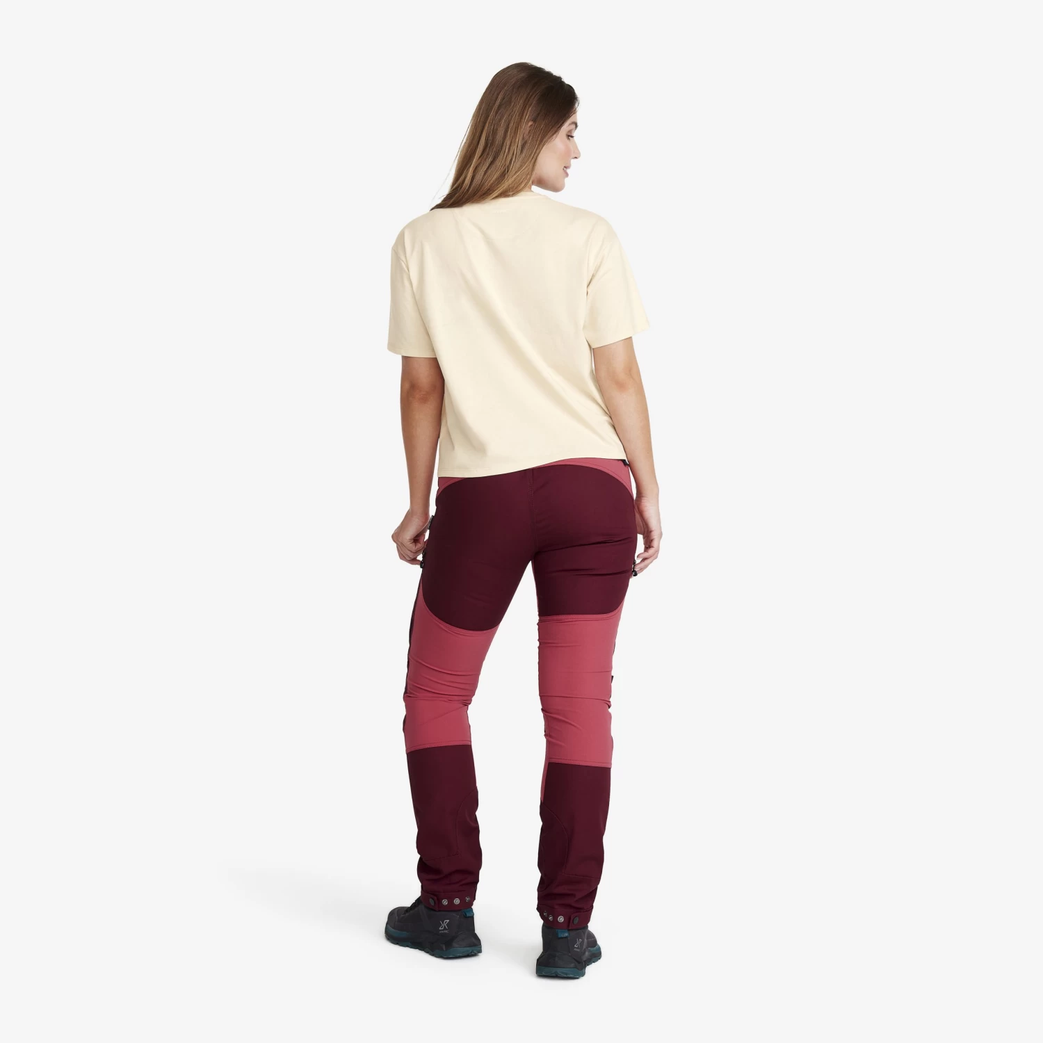 Camper Tee Women Rainy Day 5 Camper Tee Women Rainy Day - Image 3